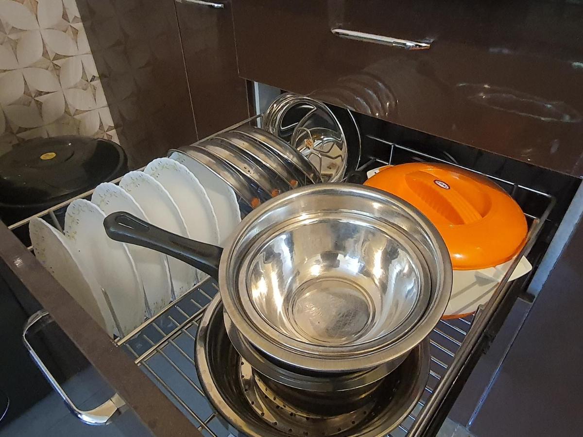 Osi Apartments Khar West Mumbai Dış mekan fotoğraf